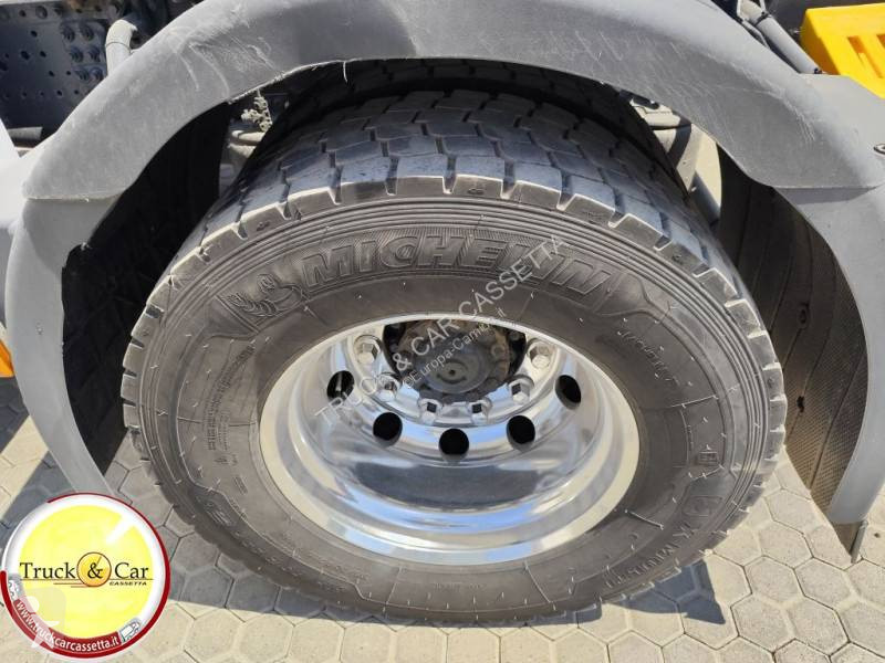 Tracteur Iveco