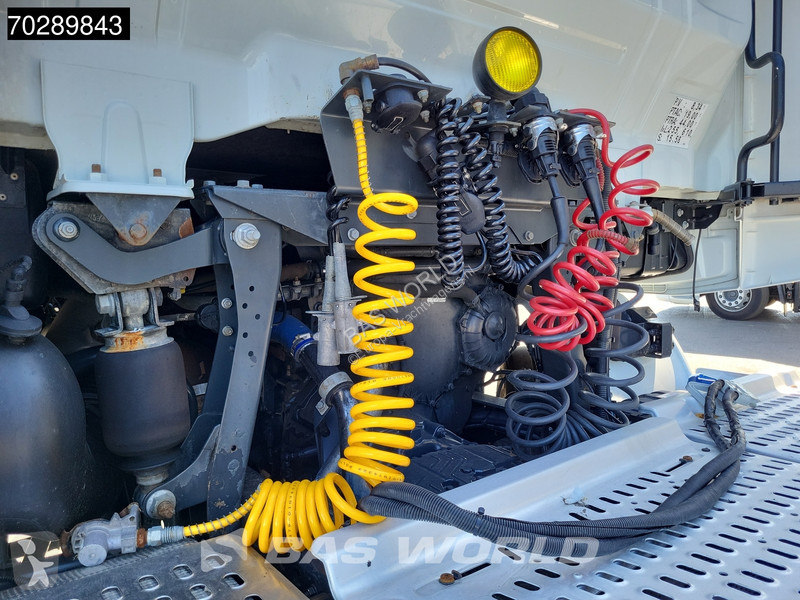 Tahač Iveco 510 4X2 Retarder 2xTanks Xenon...