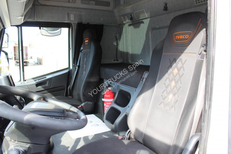 Tractor Iveco AT 460 E6  Retarder   ACC   LDW...