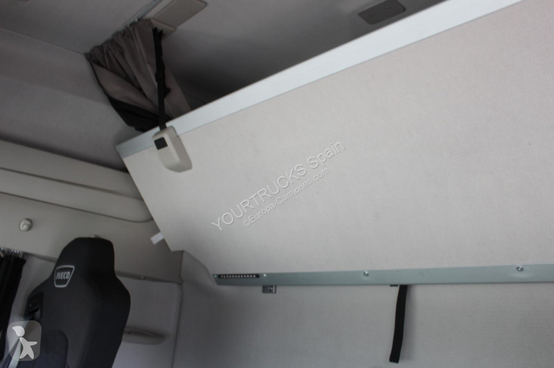 جرار Iveco   S-Way 510 Retarder 2Tank Kühlbox...
