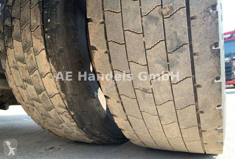 جرار Renault T HIGH 520