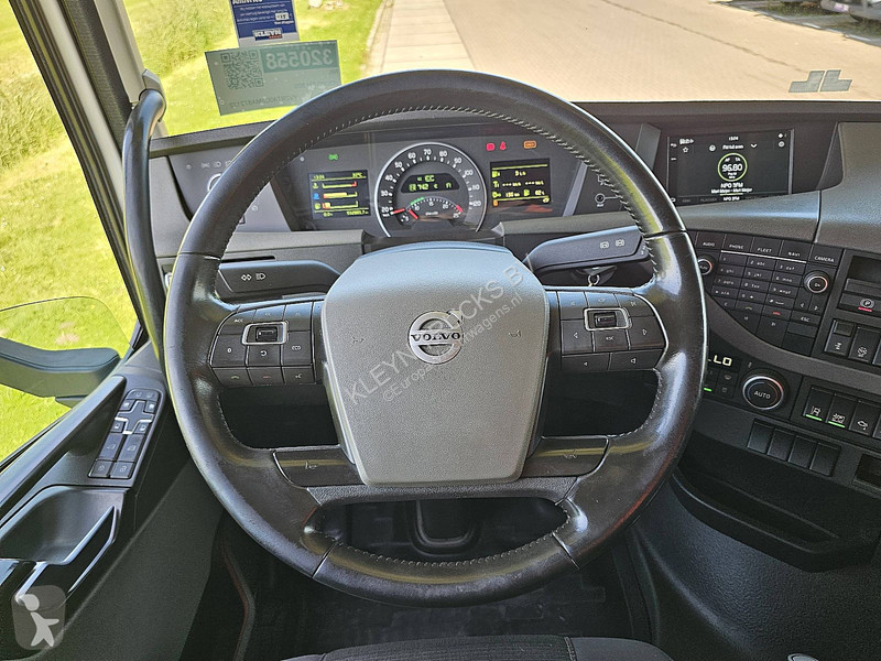 Trattore Stradale Volvo 500 6X2 GLOBETROTTER