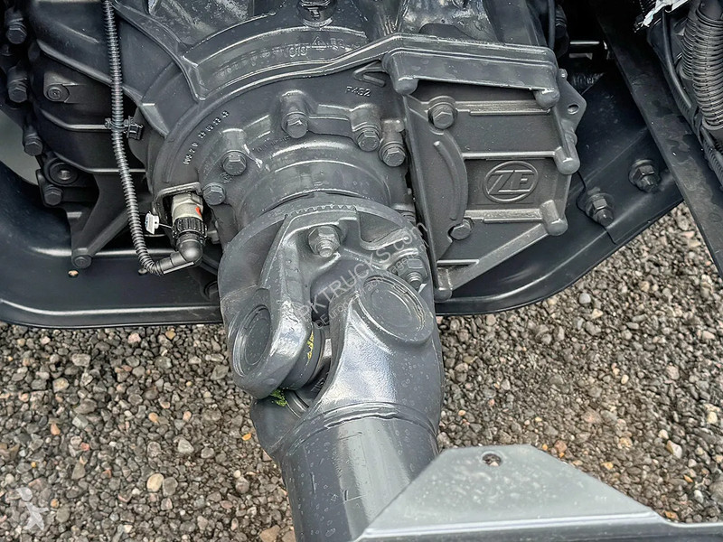 Tractor Iveco AS440S43T/P ON Tractor Head (15...