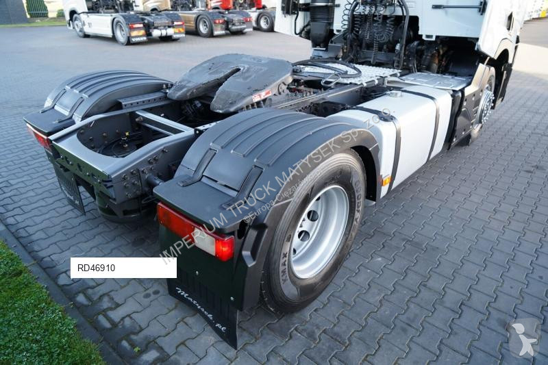 Tahač Renault T 460