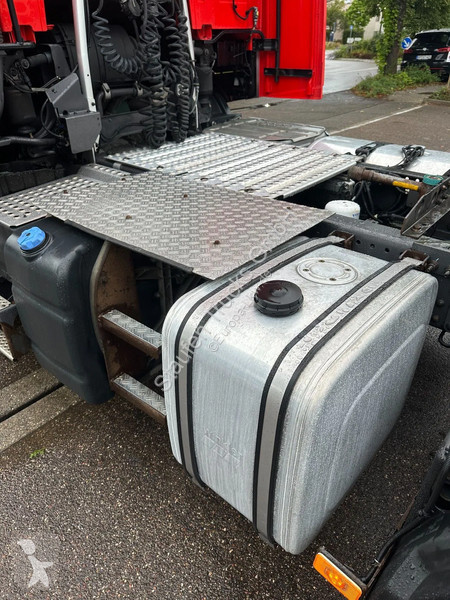 Tahač Volvo 500 SZM Globe Kipphydraulik...
