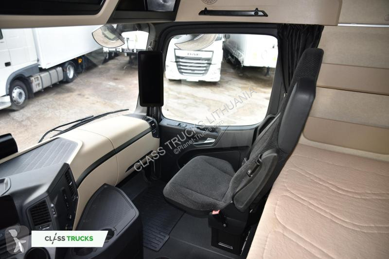 Tractor Mercedes 5 1845 BigSpace