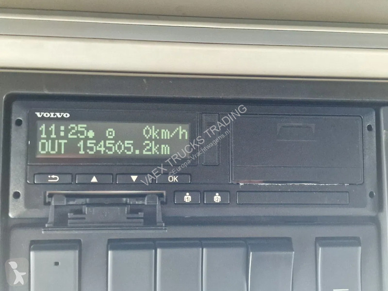 Traktor Volvo 13540 Globetrotterl XL 6x4 -...