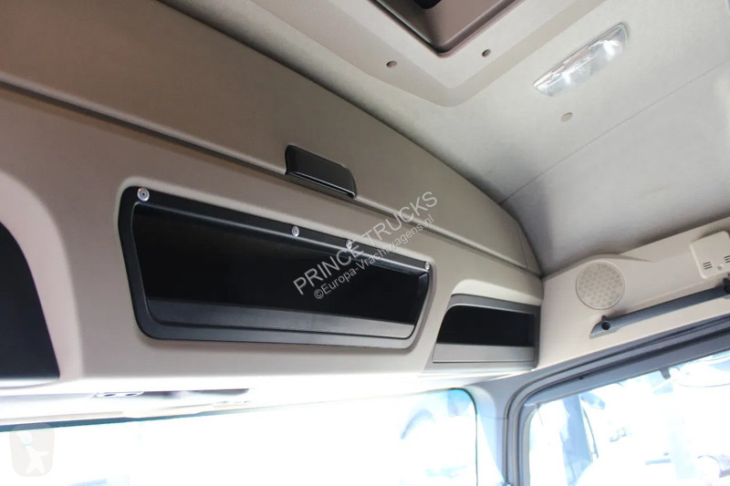 Trekker Mercedes 1845 * EURO6 * 4X2 * hydraulic *