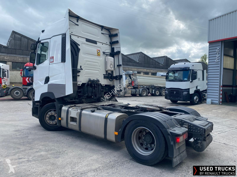 Traktor Renault