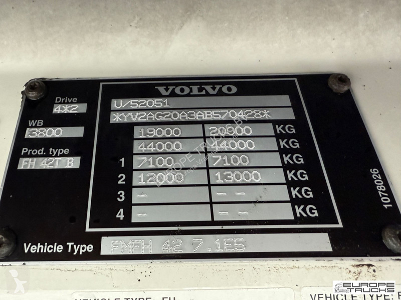 Traktor Volvo FH  Steel/Air - Hydraulics -...