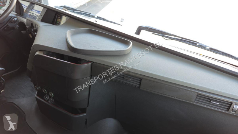 Traktor Volvo 500 Globetrotter