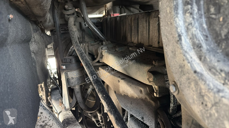 Traktor Volvo 12420 (BOITE MANUELLE / MANUAL...