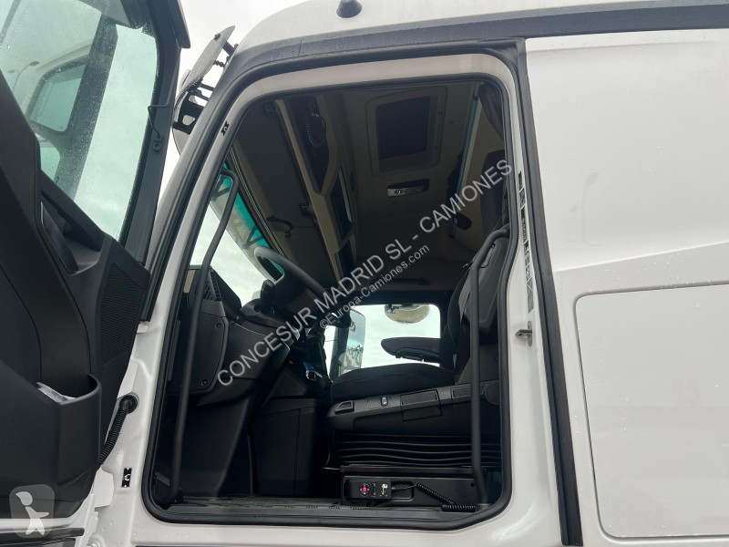 Traktor Mercedes  1848 LS