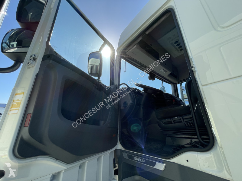 Traktor DAF  480