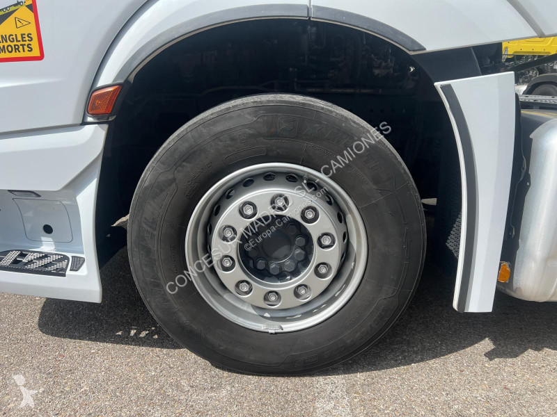 Traktor Mercedes  1851 LS