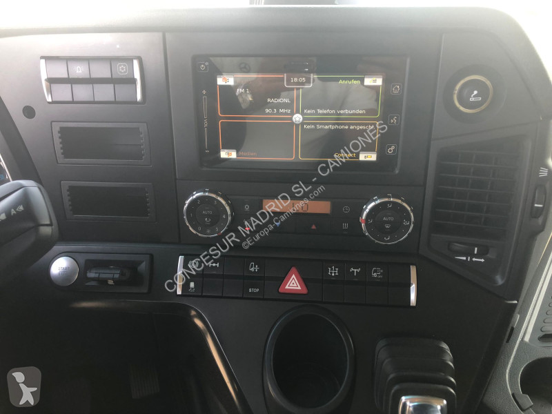 Traktor Mercedes  1846 LS + HAD
