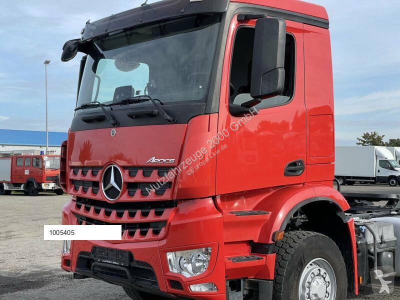 Traktor Mercedes