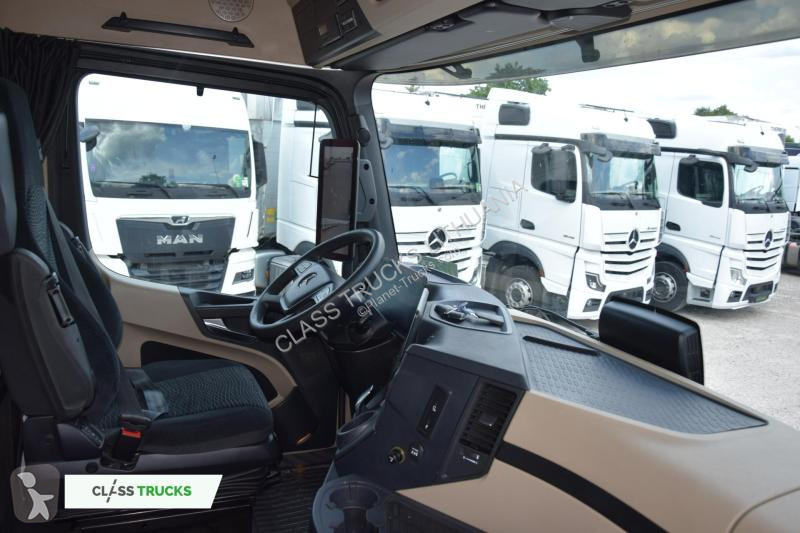 Tahač Mercedes 5 1845 BigSpace, Max tanks