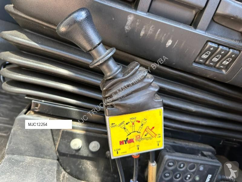 Traktor DAF XF 460 RETARDER + PTO HYDR - MX 13L...