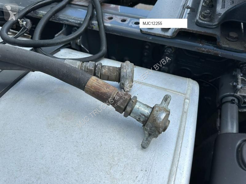 Traktor DAF XF 460 RETARDER - PTO HYDR - MX 13L...