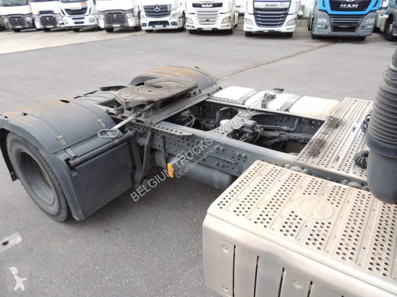 Traktor Mercedes