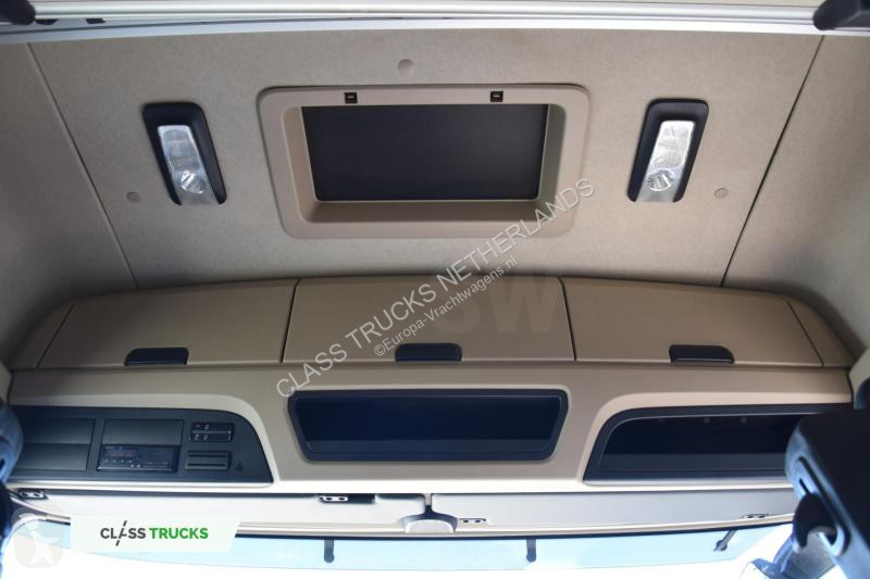 Traktor Mercedes 5 1845 BigSpace