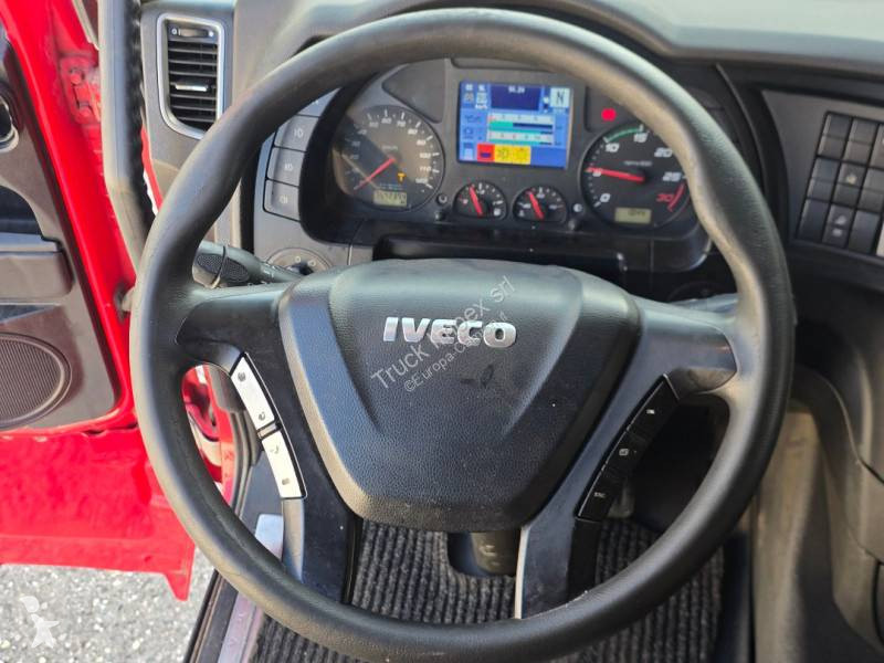 Traktor Iveco