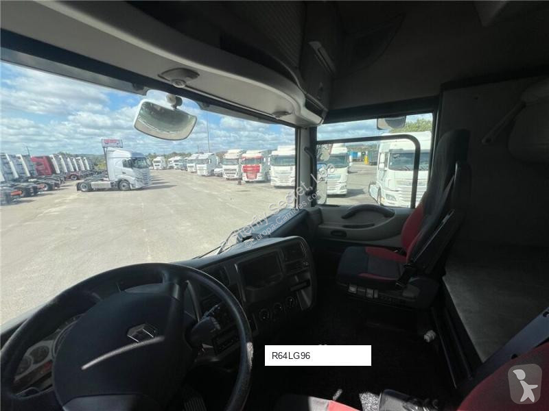 Cap tractor Renault AE 440