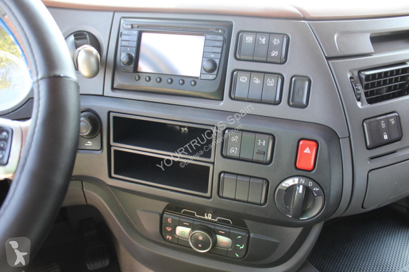 جرار DAF   530 SSC  Navi  Kühlbox  Leder...