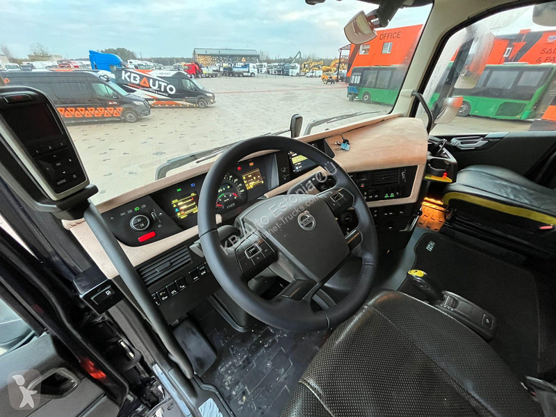 Tratores Volvo 750 6x4 GCW 80 ton / RETARDER /...
