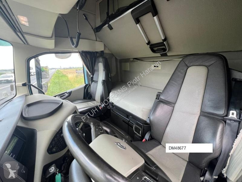 Влекач Volvo FH 500 / WERSJA LIMITOWANA / PEŁEN...