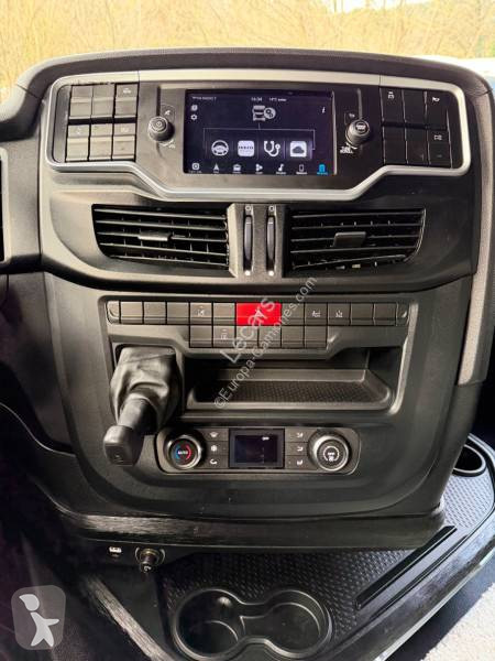 جرار Iveco