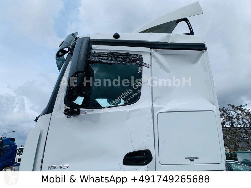 جرار Mercedes 4 1845 L BL HAD...