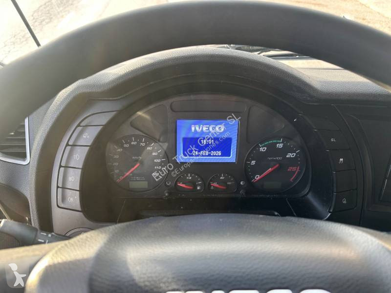 Iveco  tractor unit