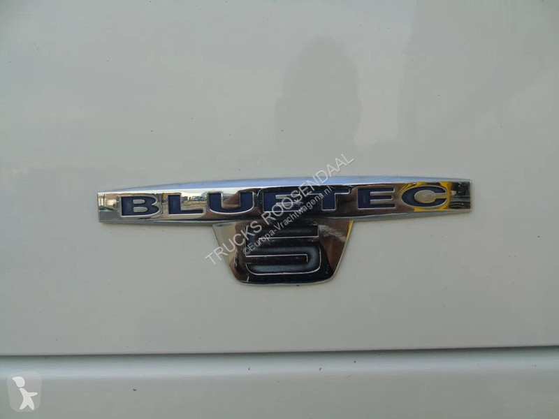 جرار Mercedes 1842 + euro 5 + spoiler
