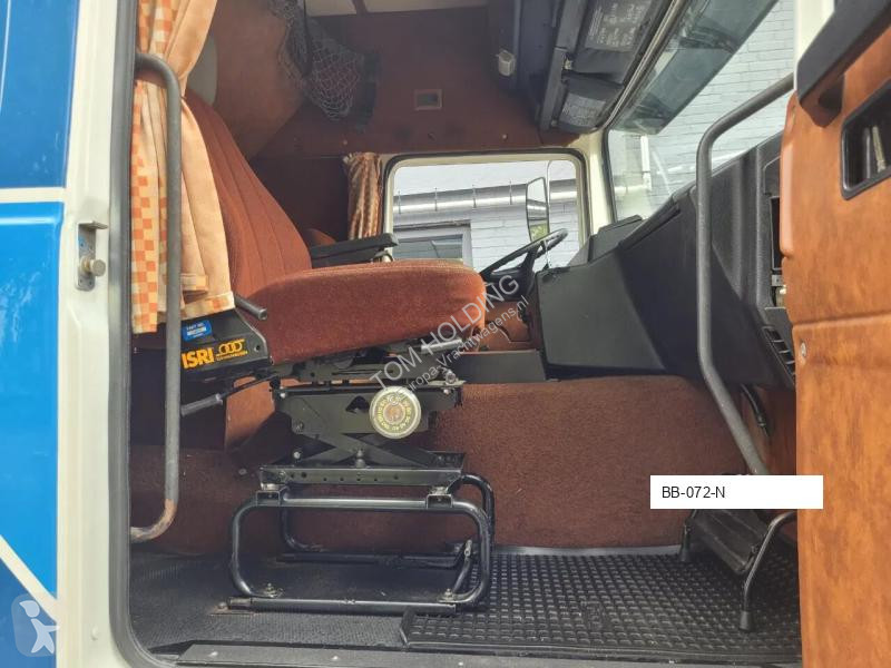 جرار Volvo F 12 4X2 Globetrotter original low km