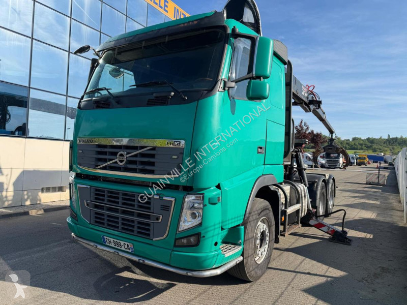 جرار Volvo