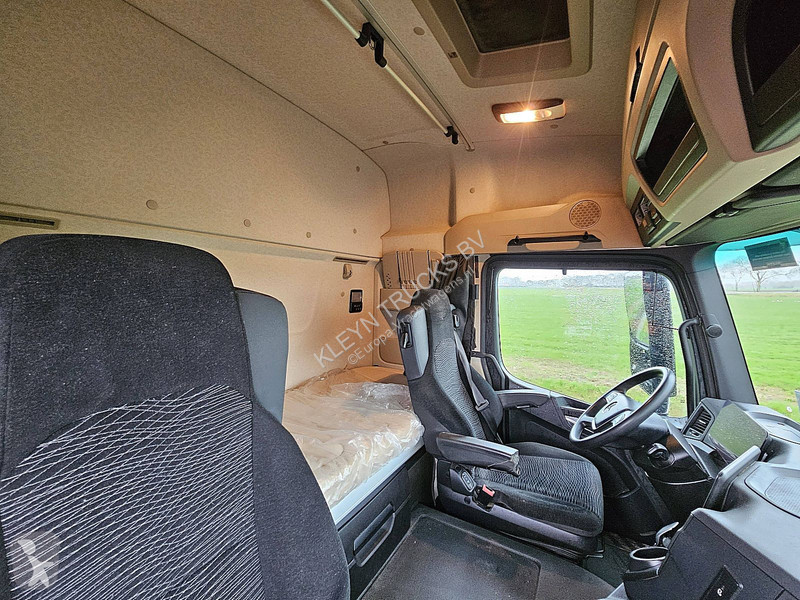 جرار Mercedes ACTROS 1845  Hydrodrive