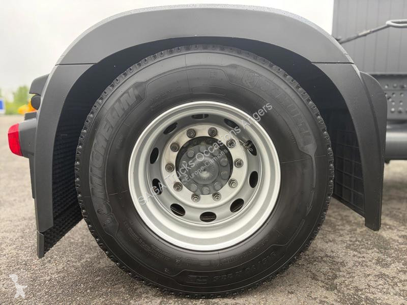 Tracteur Mercedes 1845 LS 4x2 StreamSpace 2.50M