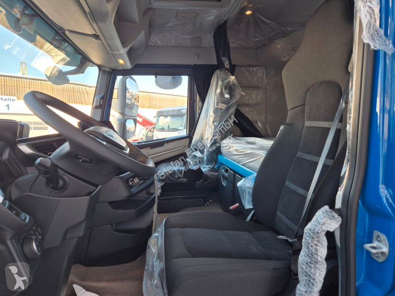 جرار Iveco AS440X50T/P ON+ X-Way, Intarder,...