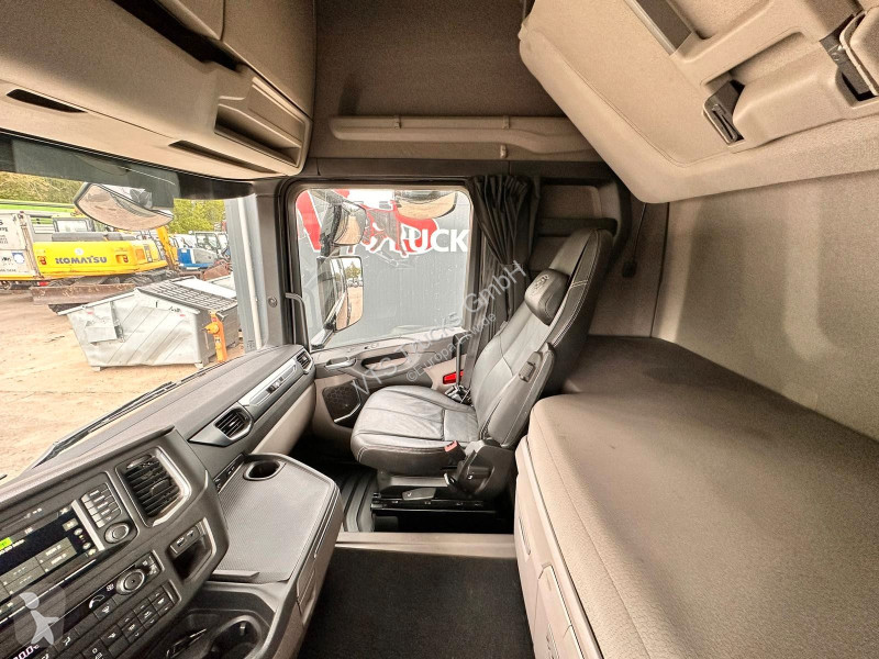 جرار Scania R580 A6x2NB  HMF3220K Retarder...