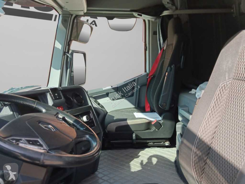 جرار  T High Sleeper 26 - T Cab High Sleeper...