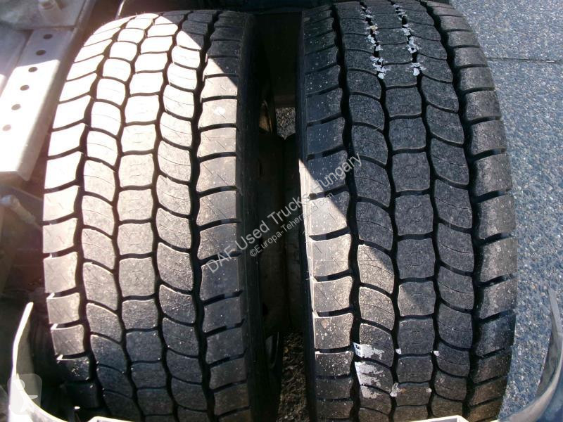 جرار DAF XF  FT LOW DECK 4X2