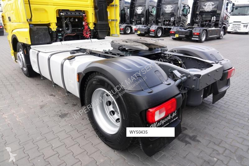 جرار DAF XF 530