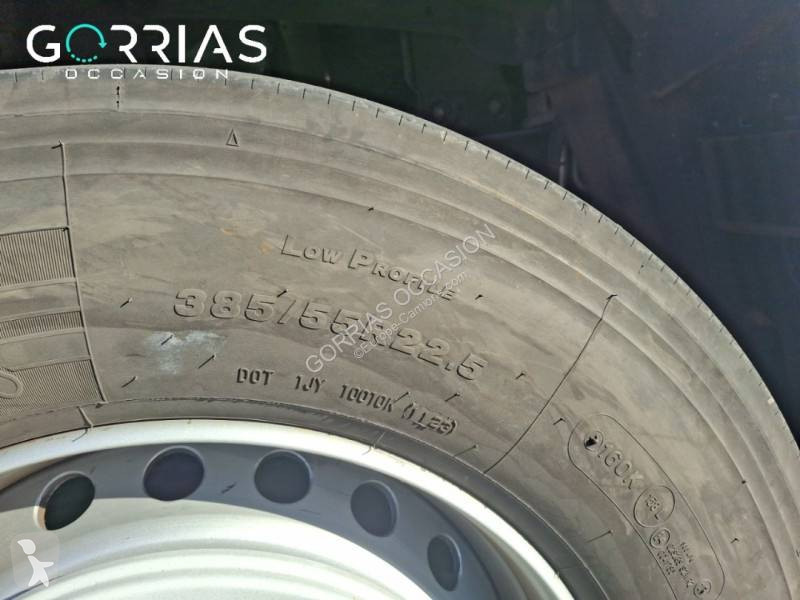 جرار Mercedes