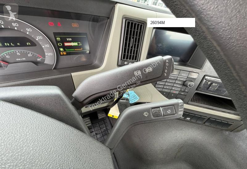 جرار Volvo FM-500