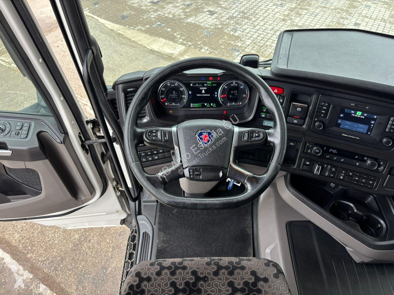 جرار Scania 410 6x2
