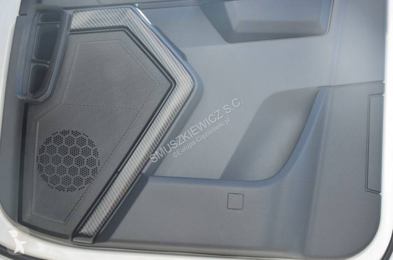 Влекач Renault