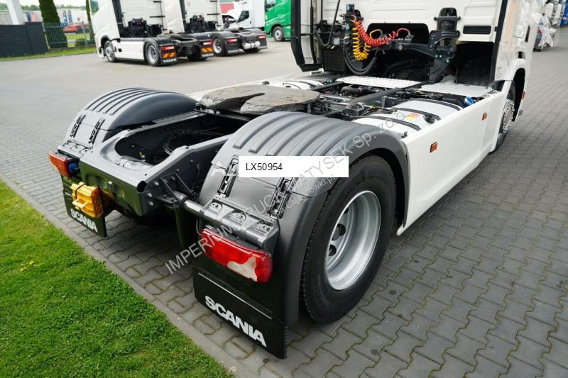 جرار Scania R500