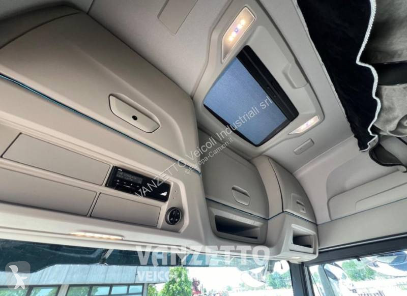 جرار Iveco